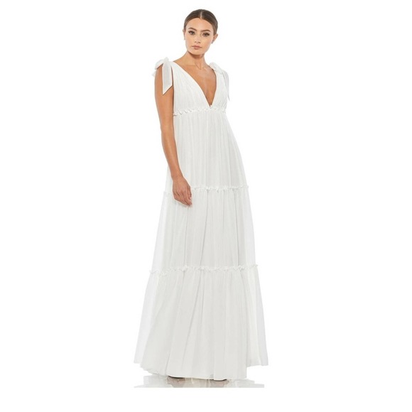 Mac Duggal Dresses & Skirts - Leena Mac Duggal Tiered V-Neck Plunging Maxi Dress Tiered